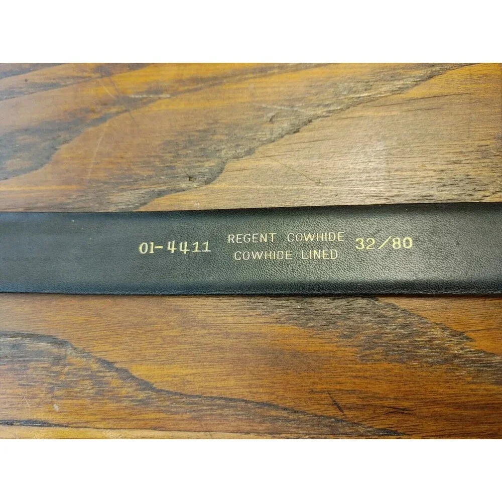 VTG Black Regent Cowhide Dress Belt - Men's Size 32/80 marked 01-4411